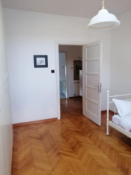 Spacious Attic Apartment Kandler Trieszt Kültér fotó